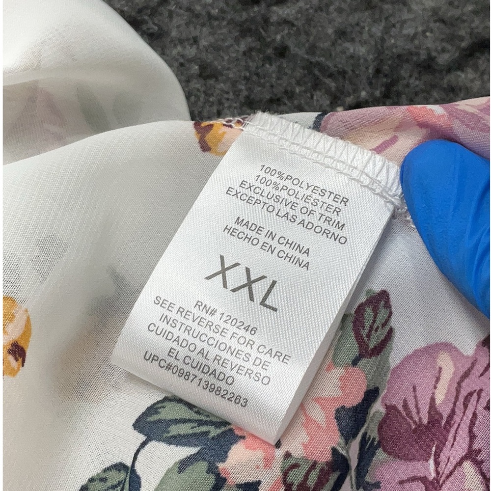 Wallflower Pink and White Kimono with Flowing Sleeves - NWOT - Picture 4 of 4